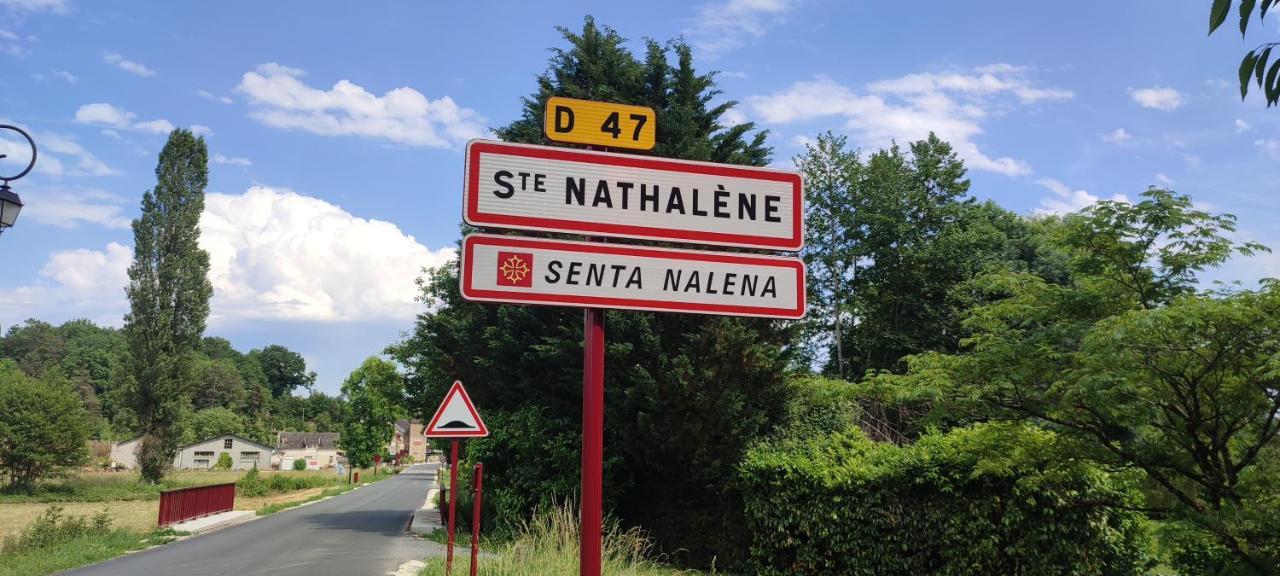 Aux Couleurs D'Esteil Sainte-Nathalene ภายนอก รูปภาพ